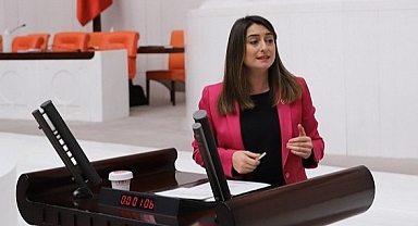 AK Parti’ye Kargo Ücreti Tepkisi
