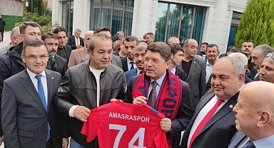 Bakan Tunç’a forma