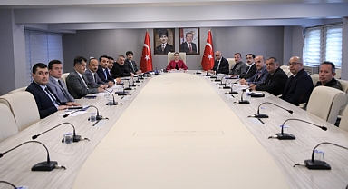 KÖYDES Masaya Yatırıldı