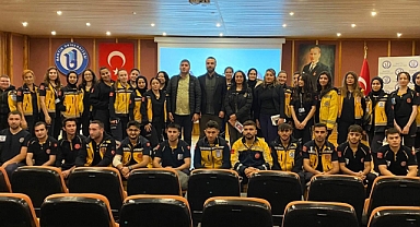 Polisten Sağlıkçılara Bilgilendirme