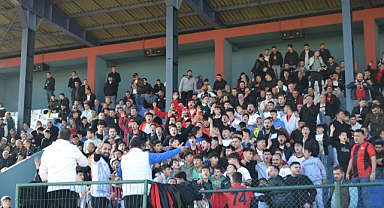 Taraftar Ereğli maçında tribünleri doldurdu