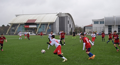 U-14'de Yeni Bartınspor farklı kazandı