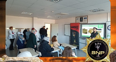 En İyi Narkotik Polisi Anne