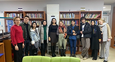 Kütüphane öğrencilere ev sahipliği yaptı