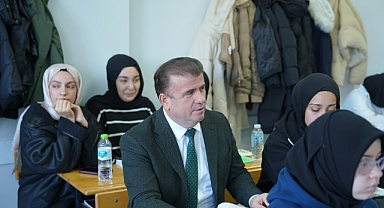 Öğrencilerle Sıcak Bir Sohbet