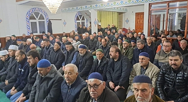 Sabah namazında buluştular
