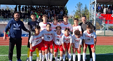 U-14'de Yeni Bartınspor liderliğe yükseldi