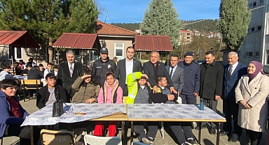 Ulus’u karış karış dolaşıyor