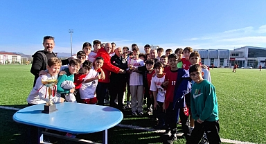 Yeni Bartınspor U14 liginde mutlu sona ulaştı