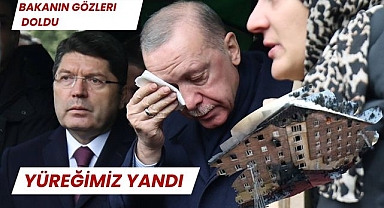 Bakanın Gözleri Doldu