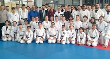 Jujitsu branşında Kuşak sınavı yapıldı