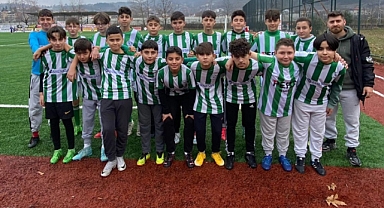 Kozcağız Belediyespor U13 takımı hazırlık maçı yaptı