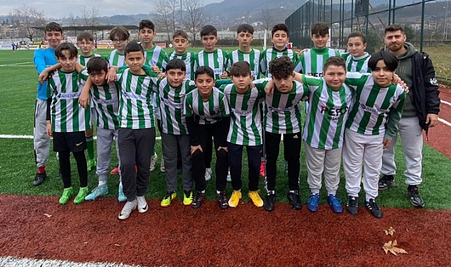 Kozcağız Belediyespor U13 takımı hazırlık maçı yaptı