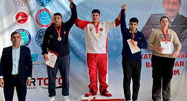 Mehmet Güneş, Türkiye Kick Boks Şampiyonu