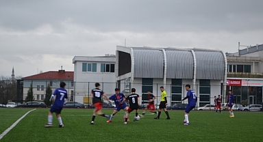 U16 derbisini Bartın Gençlerbirliği kazandı