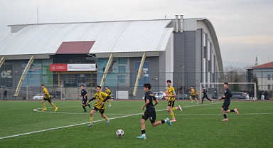 U16 Liginde 2.yarı başladı