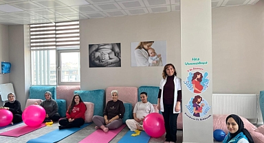ANNE ADAYLARI YALNIZ DEĞİL