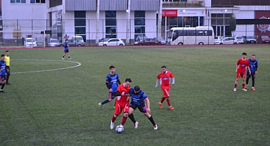 Bartıngençlik- Kemergençlik derbisi 1-1 sona erdi