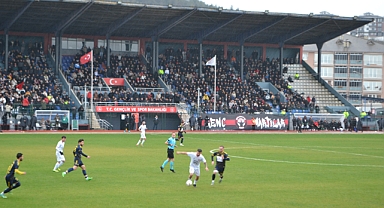 Bartınspor, evinde 2-0 yenildi