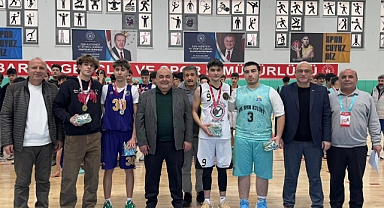 En değerli oyunculara ödülleri verildi