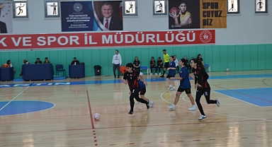 Futsal’da 2 takım maça çıkmadı