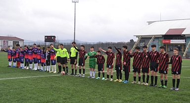 Gazi Ortaokulu Futbol’da 2.oldu