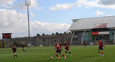Yıldızlar Futbolda 2.maçlar oynandı