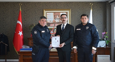 Emekli Polise Tören Düzenlendi