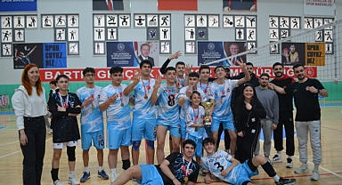 Genç Erkekler Voleybol müsabakaları tamamlandı