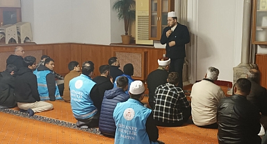Sabah Namazında Buluştular