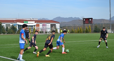 U15’de Yeni Bartınspor rövanşı aldı