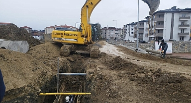 YENİ YERLEŞİM YERLERİNİN ALTYAPI İHTİYAÇLARI KARŞILANIYOR