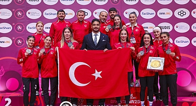 BARÜ’lü milli güreşçilerden 3 madalya