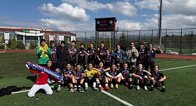 Kemerspor Kadın takımı şampiyon oldu