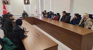 Kitapseverlerden Kaymakam'a Ziyaret
