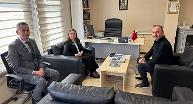 Vali Arslan'dan Basına Övgü