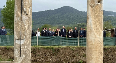 Bakan Karadeniz'in Efes'inde