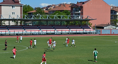 Gölbaşı ile Yurdumspor yenişemedi
