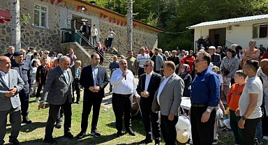 Hıdırellez Etkinliğinde Vatandaşlarla Buluştu