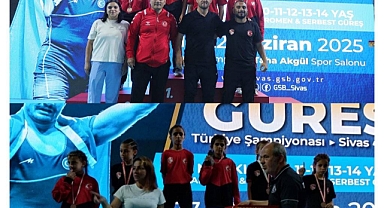 Amasralı güreşçiler Türkiye 2.oldu
