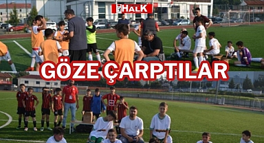 Miniklerin maçları coşkulu geçiyor