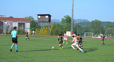U-11 Liginde üçüncülük maçı oynanacak
