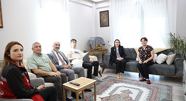 Vali Arslan’dan Koruyucu Aileye Anlamlı Ziyaret