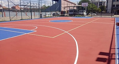 Basketbol ve voleybol sahası yapımı tamamlandı