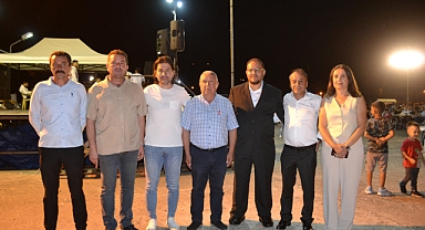 CANLI YAYINDA BİRBİRLERİNE GİRDİLER