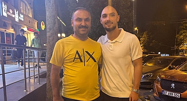 TISKAOĞLU ÜNLÜ FUTBOLCU İLE BULUŞTU