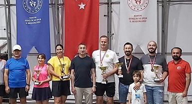 30 Ağustos Tenis kupası düzenlendi