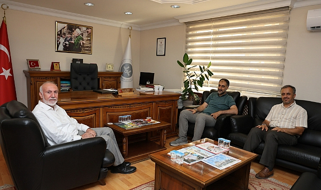 DOKTOR MÜFTÜLÜKTE