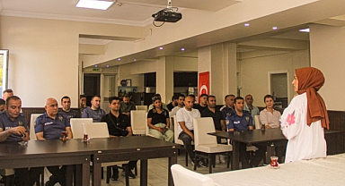 Emniyet Müdürlüğü seminer verdi