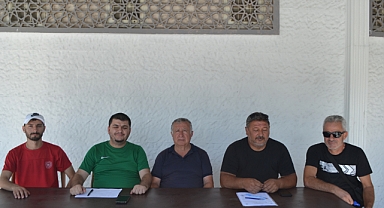 FİKİR ALIŞVERİŞİNDE BULUNDULAR